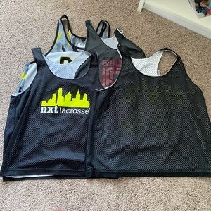 Set of 4 Reversible Pinnies
